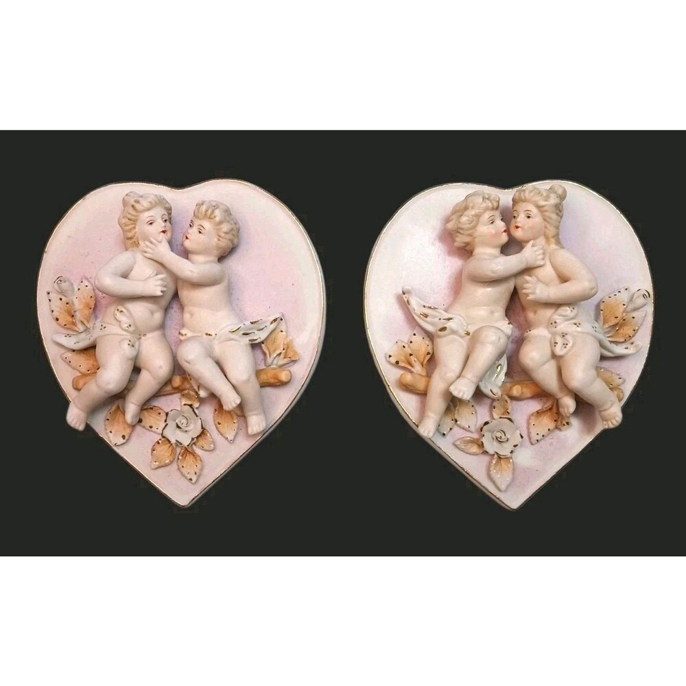 Vintage PAIR Arnart Japan #7258 Kissing Cherubs Bisque Wall Hanging Plaques READ